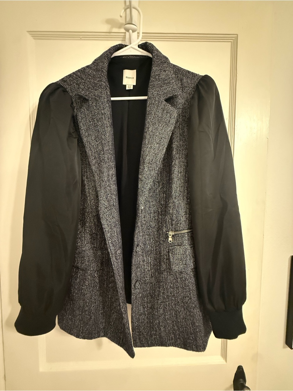 Mauve Gray Tweed Blazer with Black Puff Sleeves